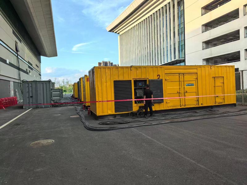 让胡路柴油发电机冬季保养注意事项?